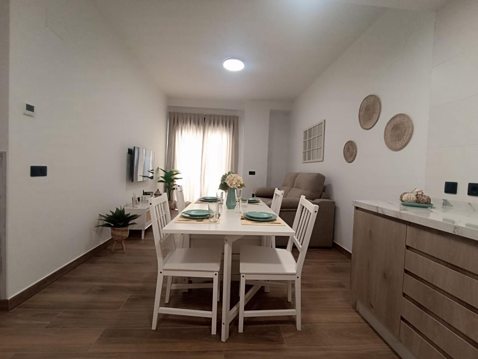 Apartamento Nuevo Centrico Con Aparcamiento Privado Incluido Alcala de Guadaira Exterior photo